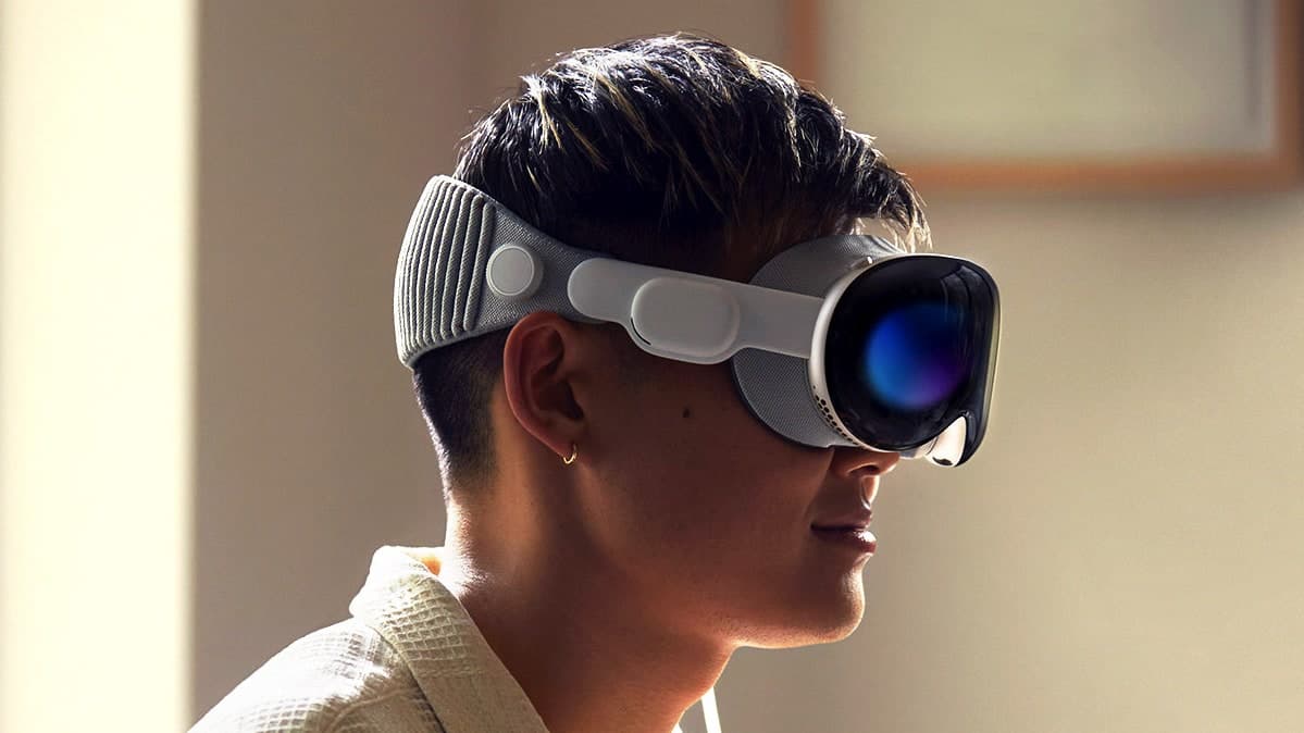 Apple Vision Pro Review